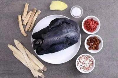 Gà ác nấu gì ngon? 06 món gà ác để tẩm bổ dành cho gia đình